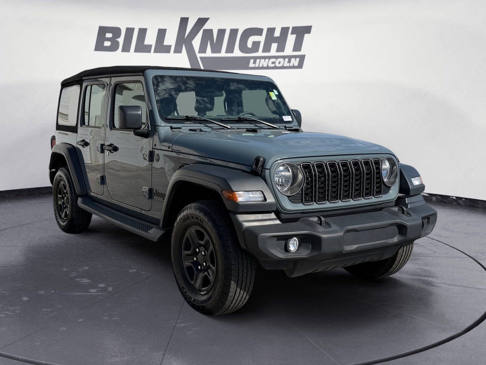 Used 2024 Jeep Wrangler Sport image 7