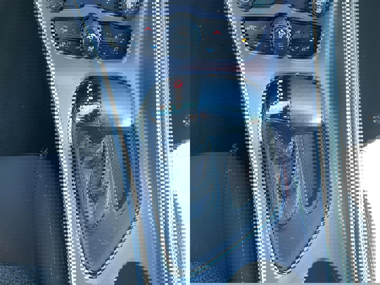 Used 2022 Dodge Challenger GT image 18