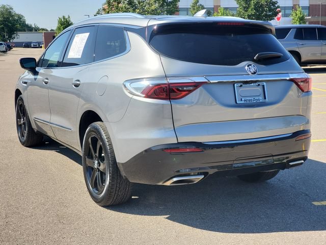 Used 2023 Buick Enclave Essence w/ Experience Buick Package AWD/4WD image 3