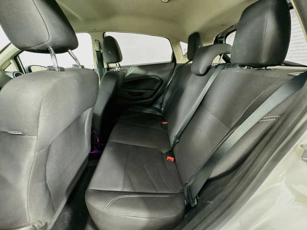 Used 2018 Ford Fiesta SE FWD image 27