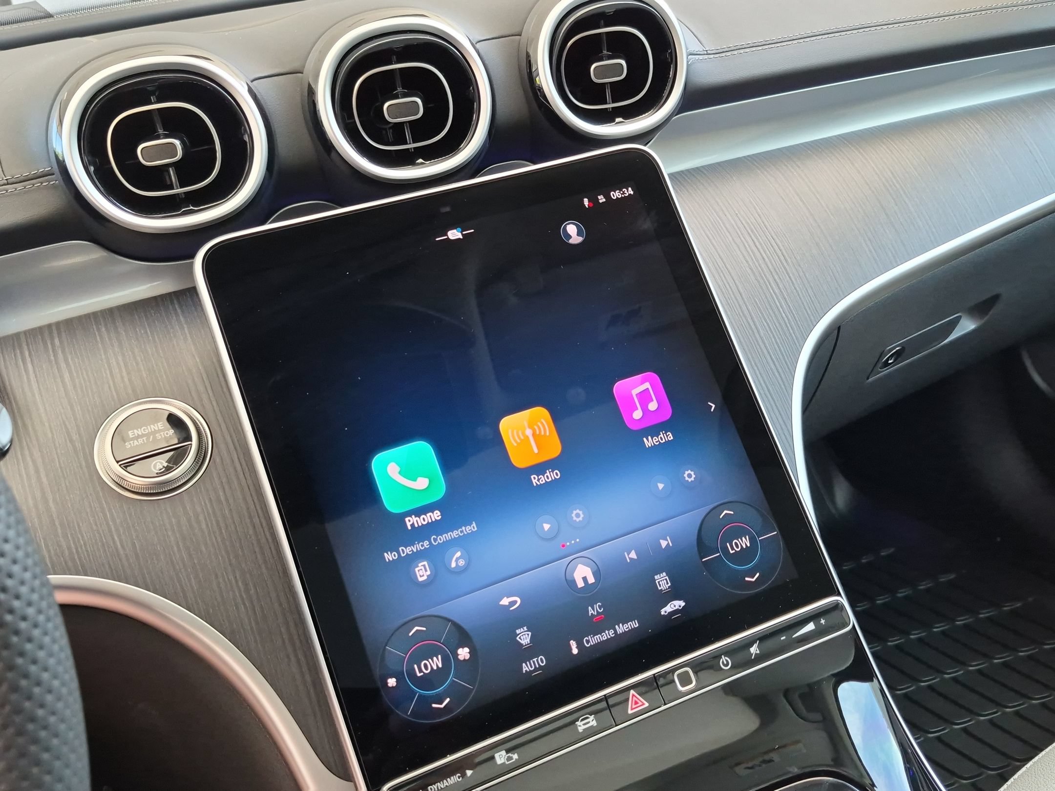 New 2026 Mercedes-Benz C 300 Sedan image 23