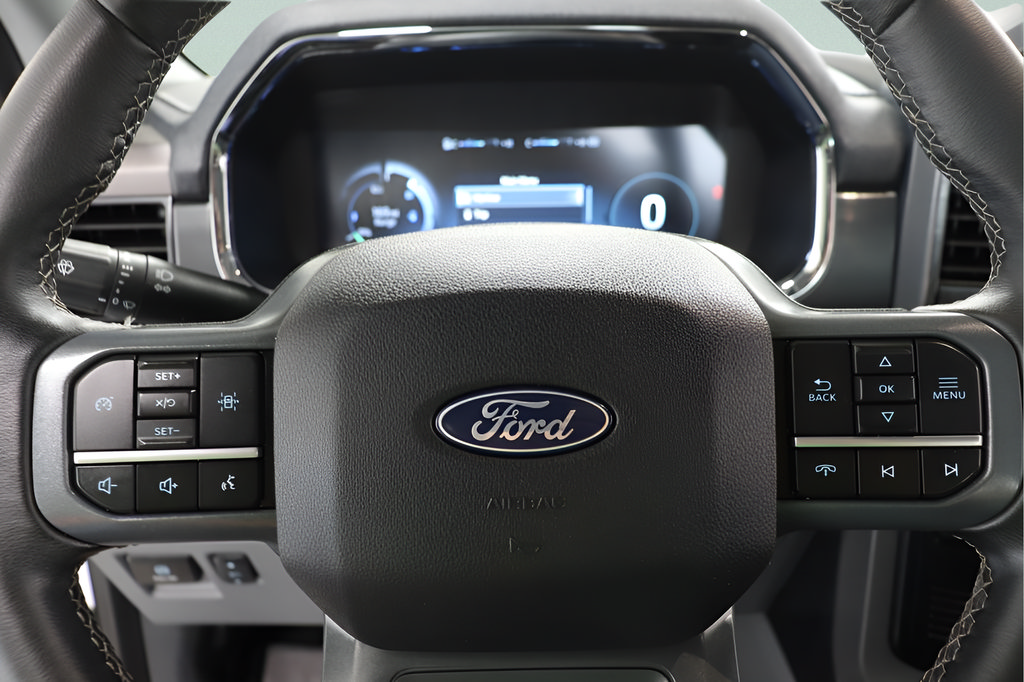 Used 2024 Ford F150 Lightning XLT AWD/4WD image 14