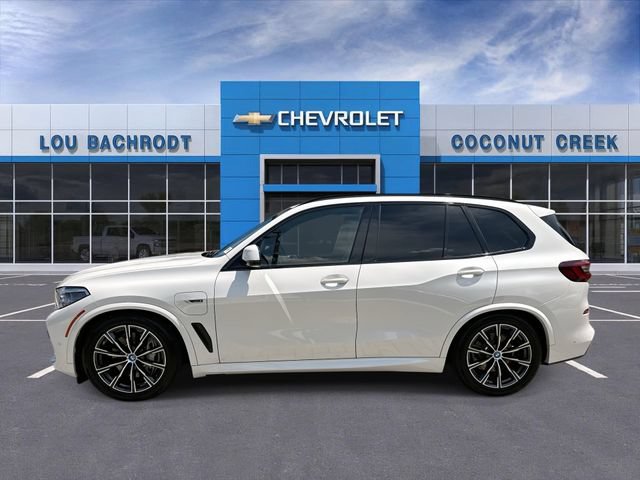 Used 2022 BMW X5 xDrive45e w/ M Sport Package AWD/4WD image 5