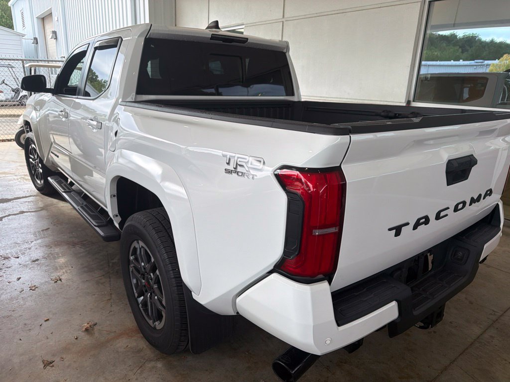Used 2024 Toyota Tacoma TRD Sport w/ TRD Sport Upgrade Package RWD image 2