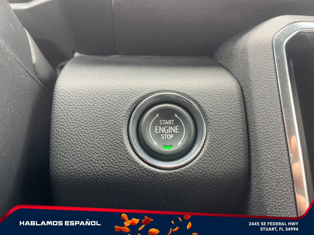 New 2026 GMC Acadia Denali Ultimate FWD image 29