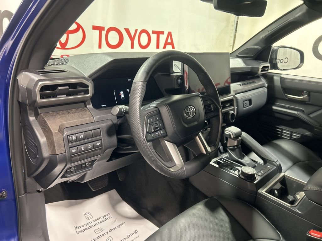 Used 2024 Toyota Tacoma Limited w/ Limited Package (LT) image 23