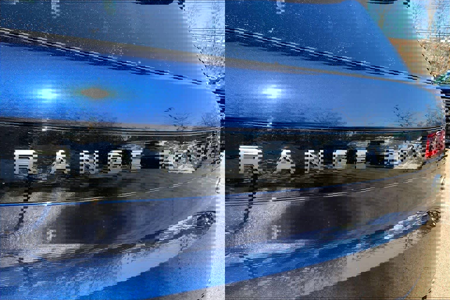 Used 2023 Land Rover Range Rover Sport SE Dynamic image 30