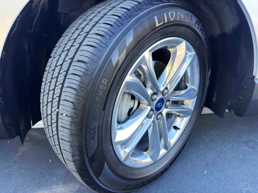 Used 2015 Ford Edge SEL w/ Equipment Group 201A image 36