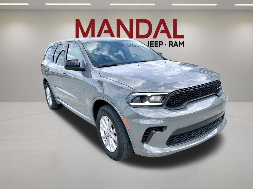 Used 2025 Dodge Durango GT RWD image 3