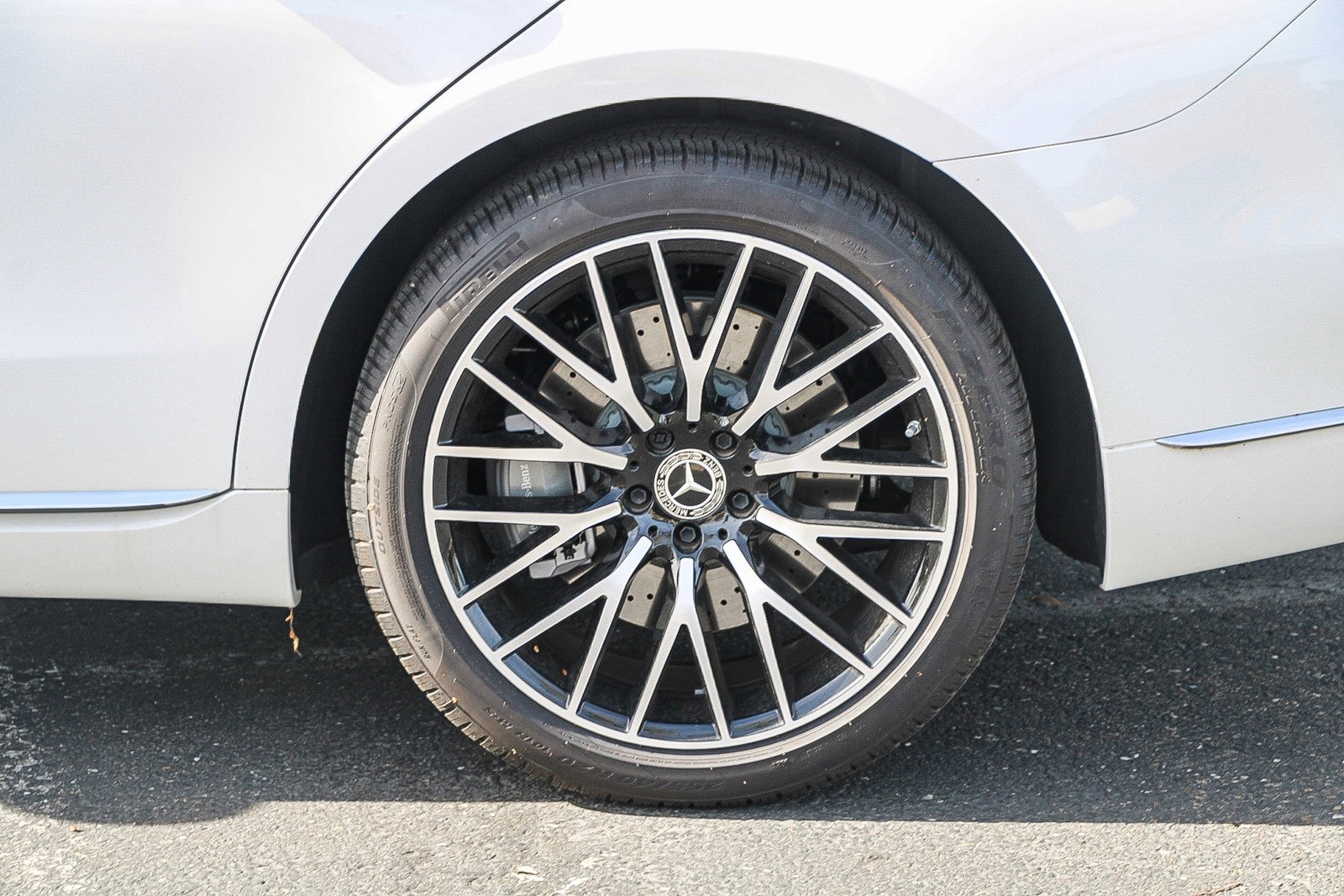 New 2024 Mercedes-Benz S 580 4MATIC Sedan image 11