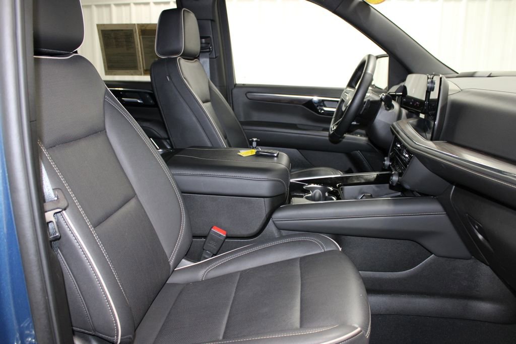 Used 2025 Chevrolet Tahoe Premier image 21