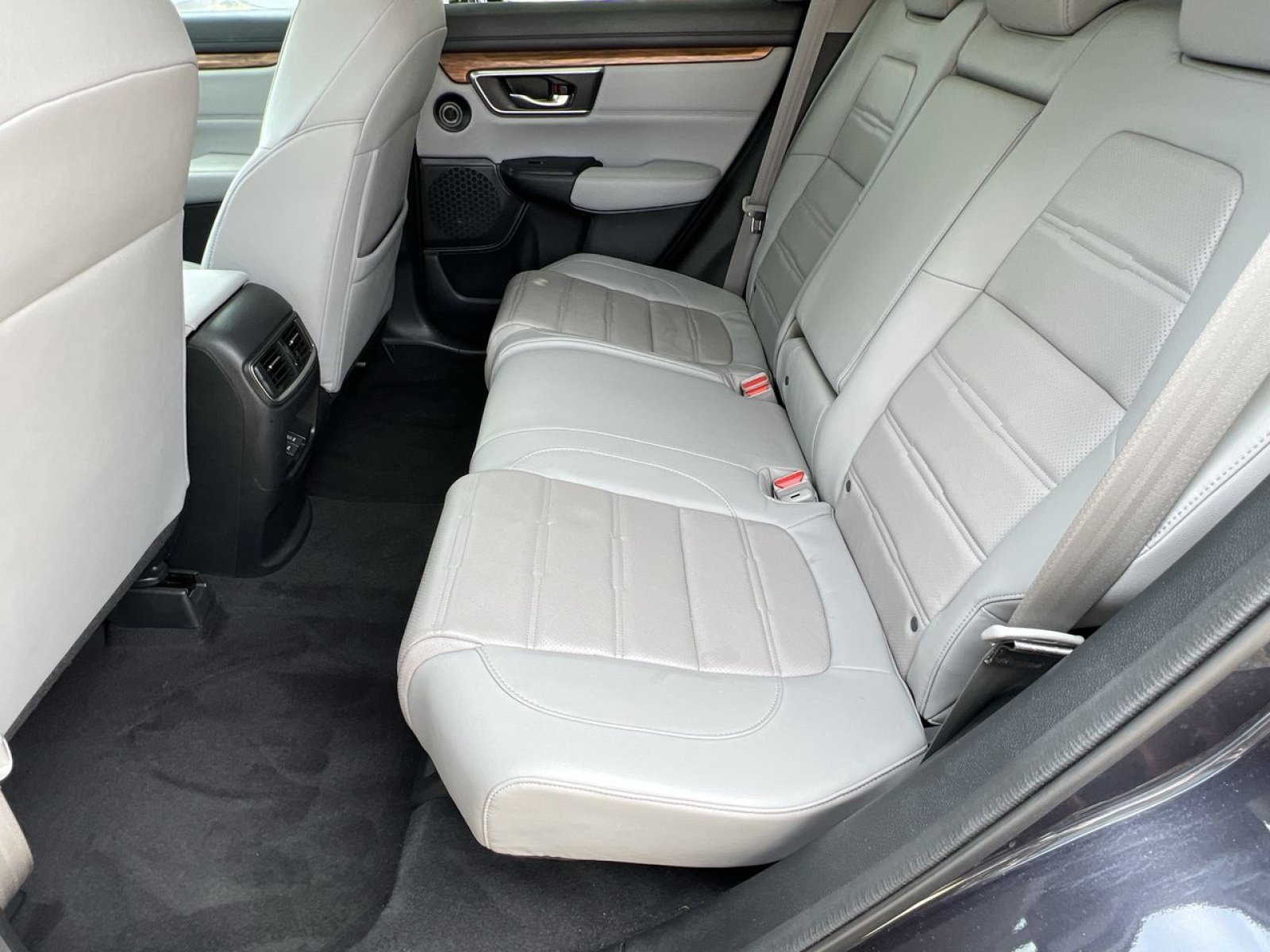 Used 2018 Honda CR-V Touring image 26