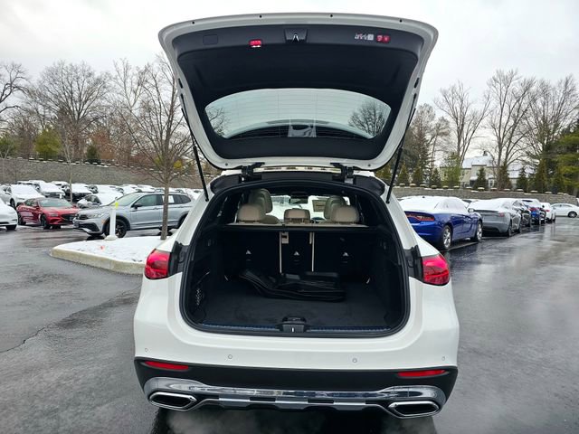 New 2026 Mercedes-Benz GLC 300 4MATIC image 9