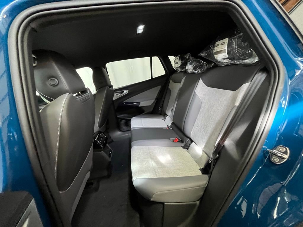 New 2026 Volkswagen ID.4 Pro image 21