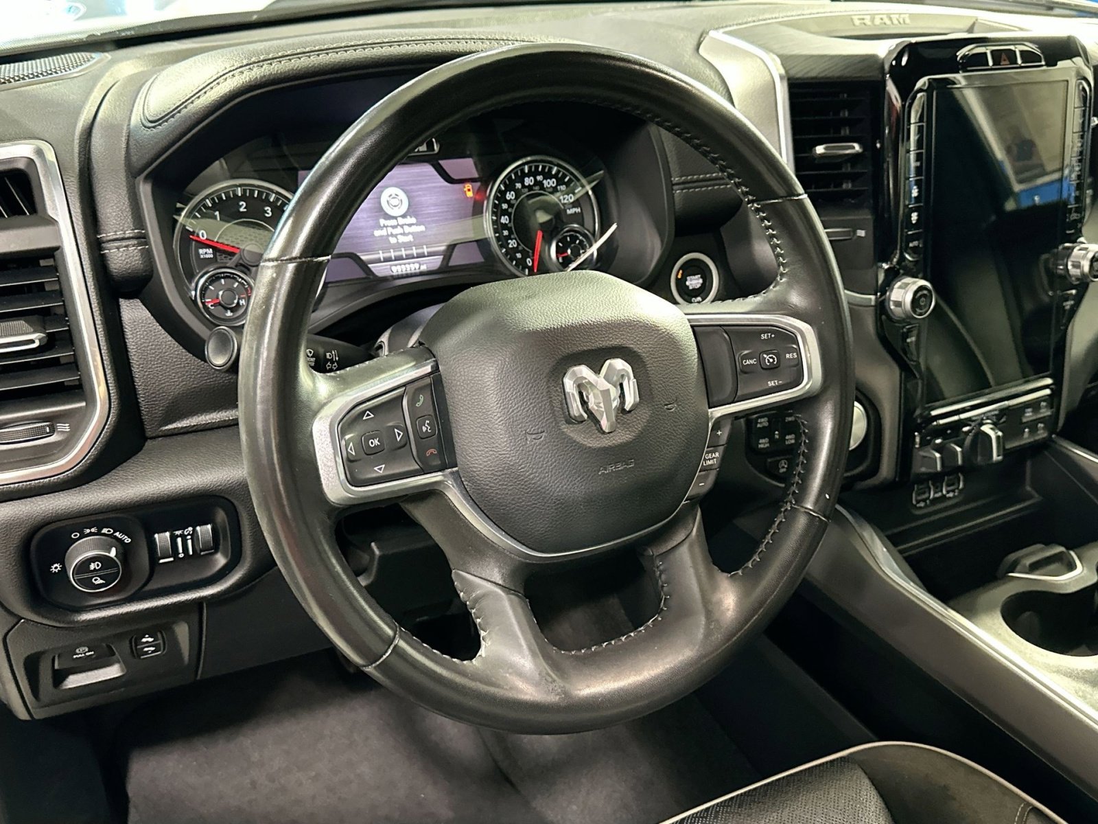 Used 2023 RAM 1500 Laramie image 18