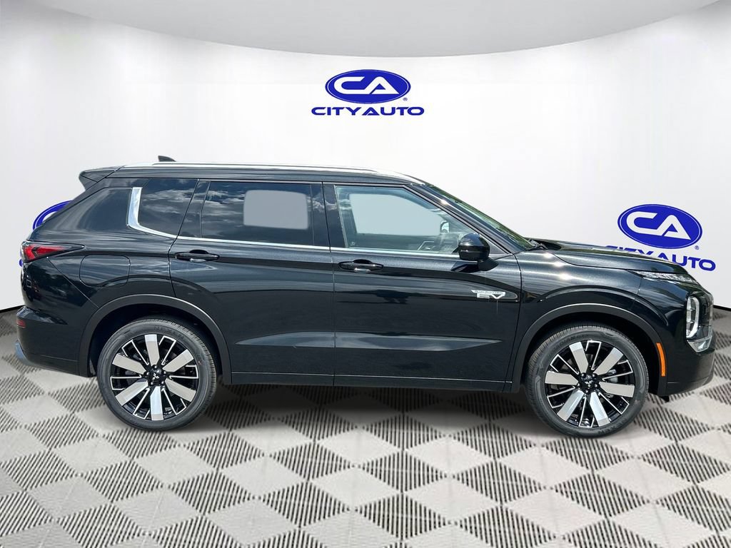 New 2026 Mitsubishi Outlander SEL AWD/4WD image 2
