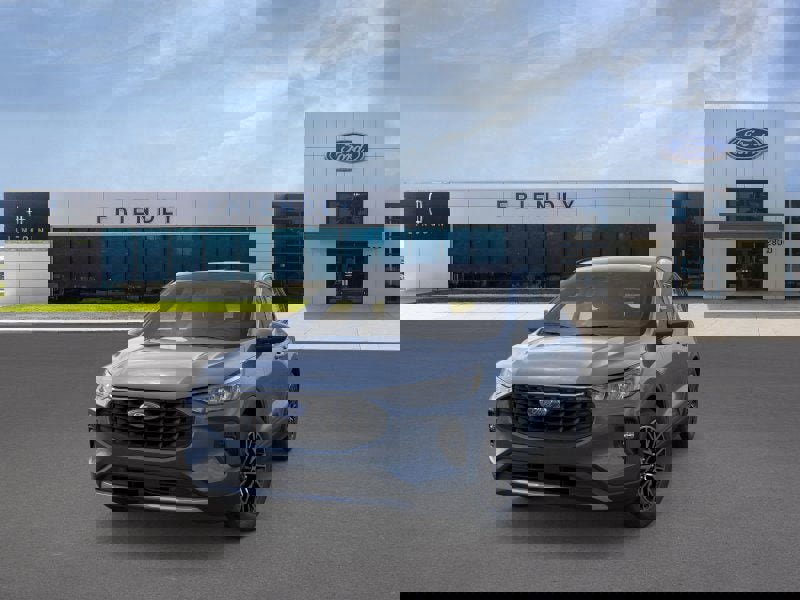 New 2026 Ford Escape SE image 2