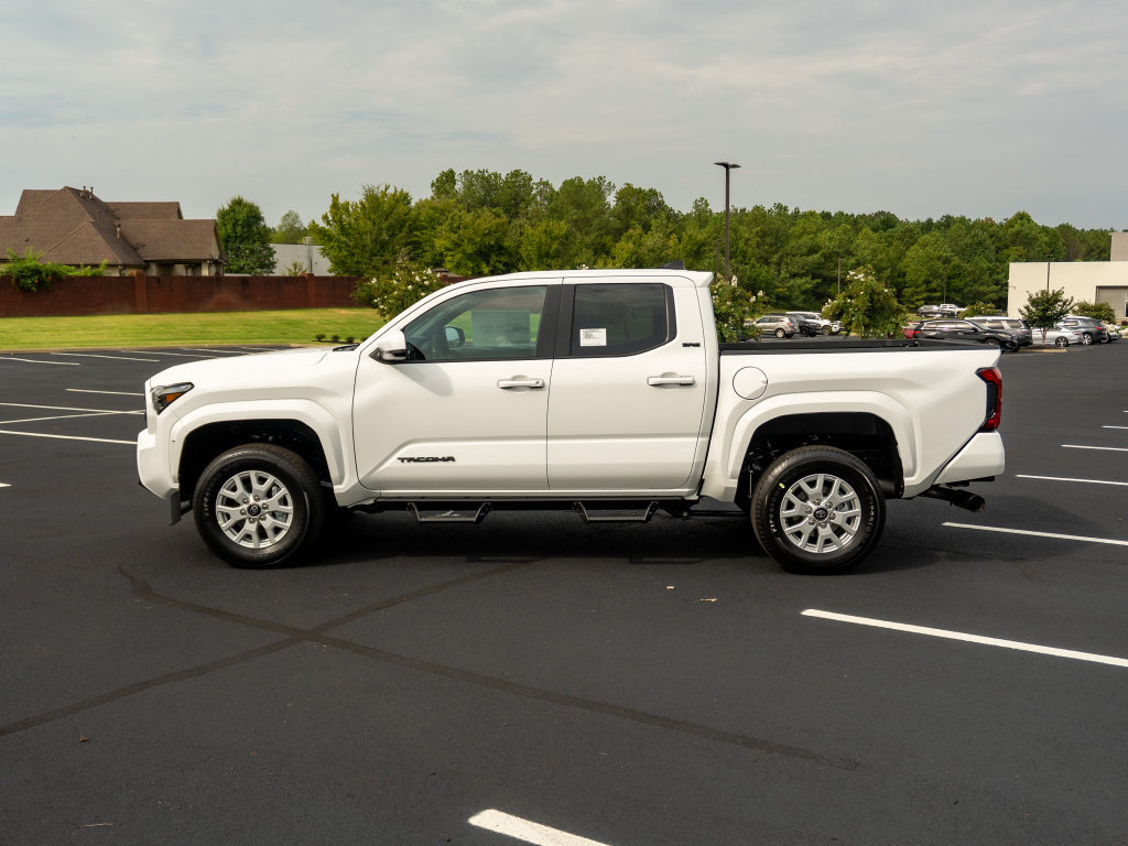 New 2026 Toyota Tacoma SR5 RWD image 8