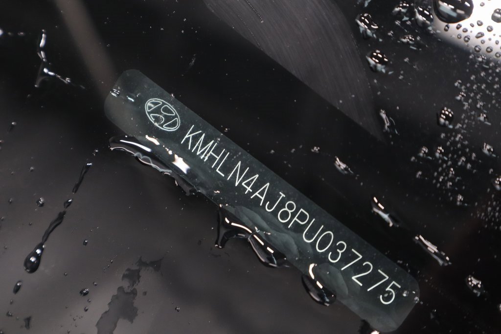 Certified 2023 Hyundai Elantra Limited image 35