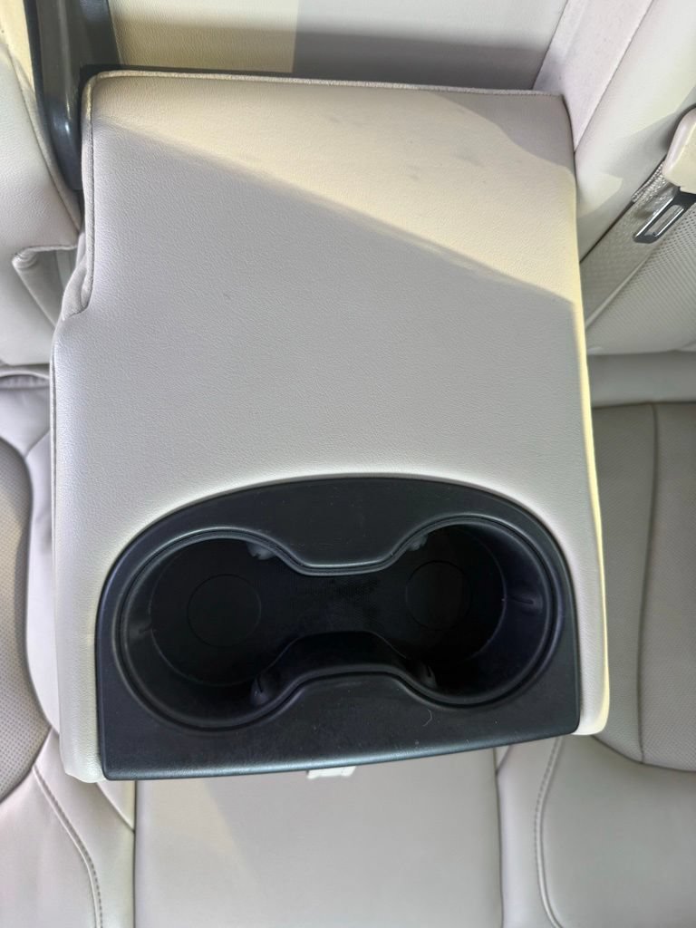 Used 2020 Buick Envision Essence FWD image 17