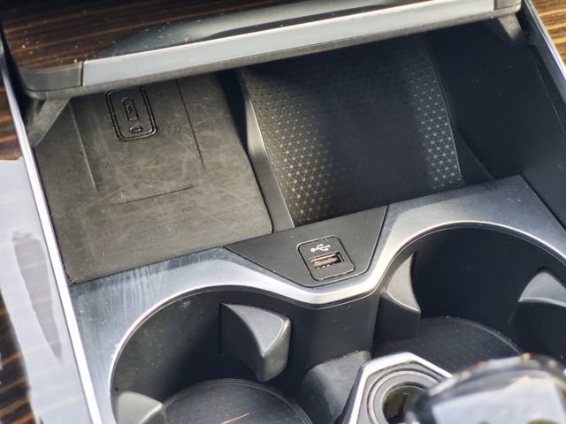 Used 2020 BMW X7 xDrive40i w/ Premium Package image 21