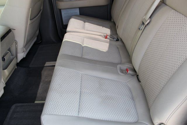 Used 2010 Ford F150 XLT image 18