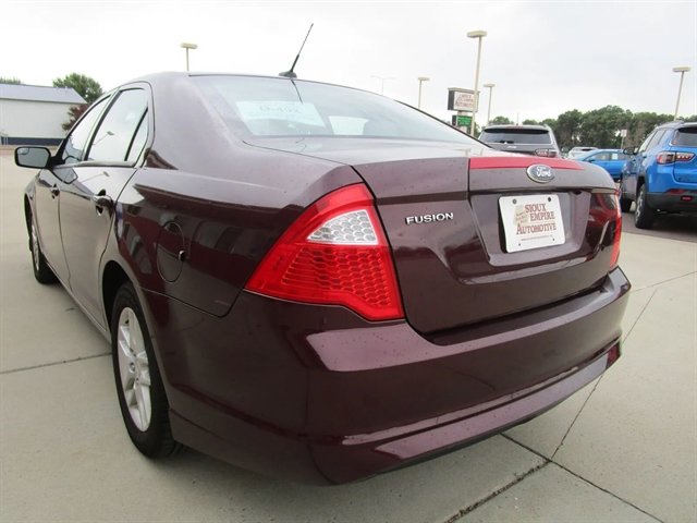Used 2012 Ford Fusion S FWD image 7