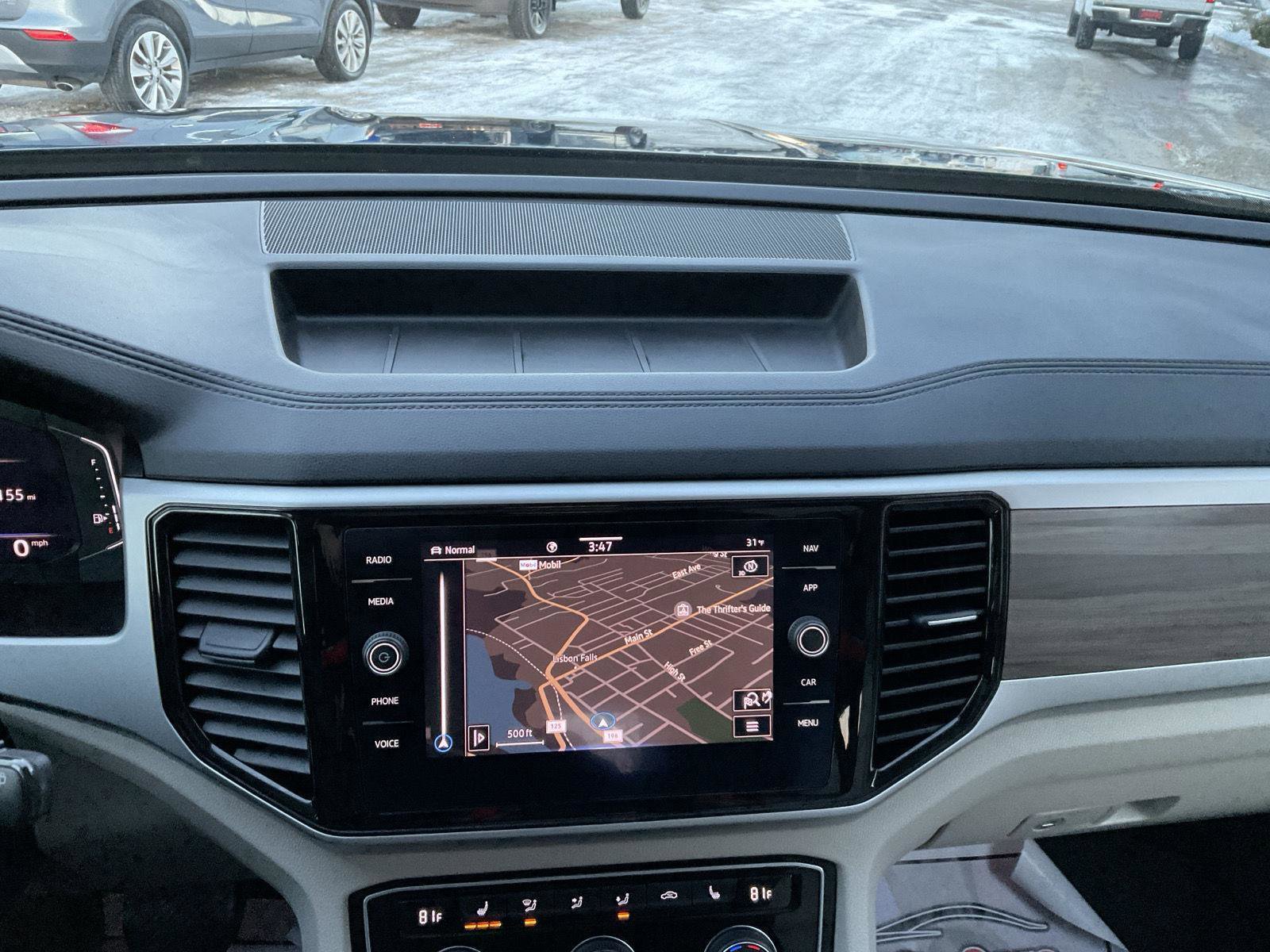 Used 2022 Volkswagen Atlas SEL image 21