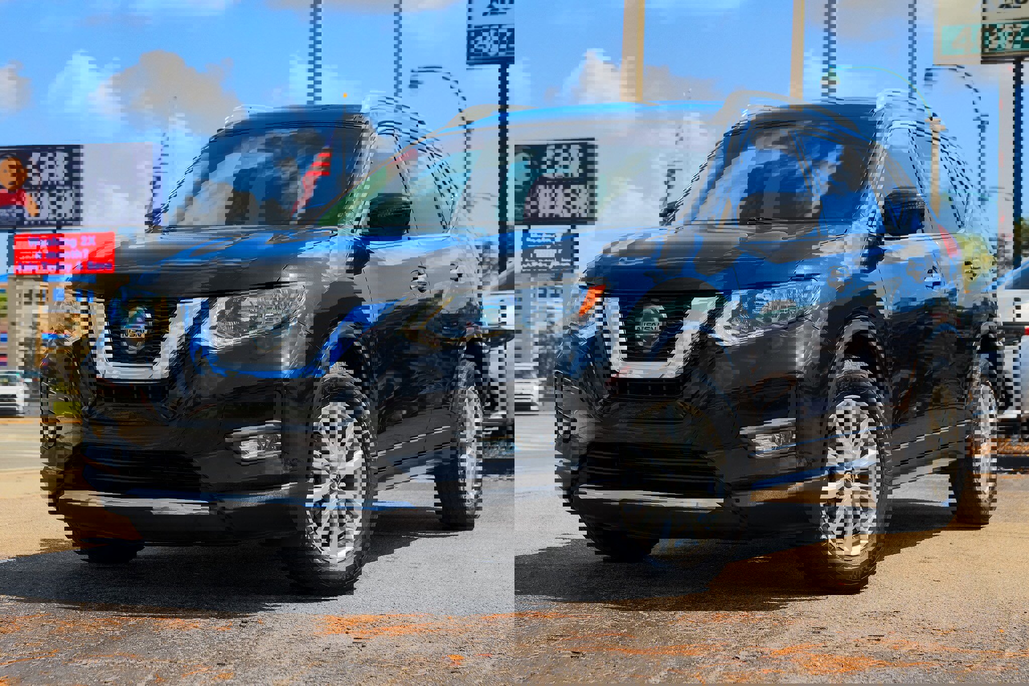 Used 2019 Nissan Rogue SV