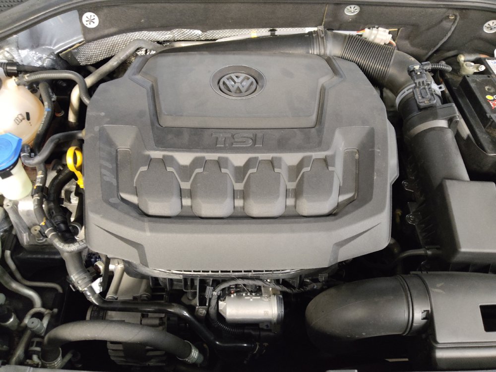 Used 2022 Volkswagen Passat 2.0T FWD image 30