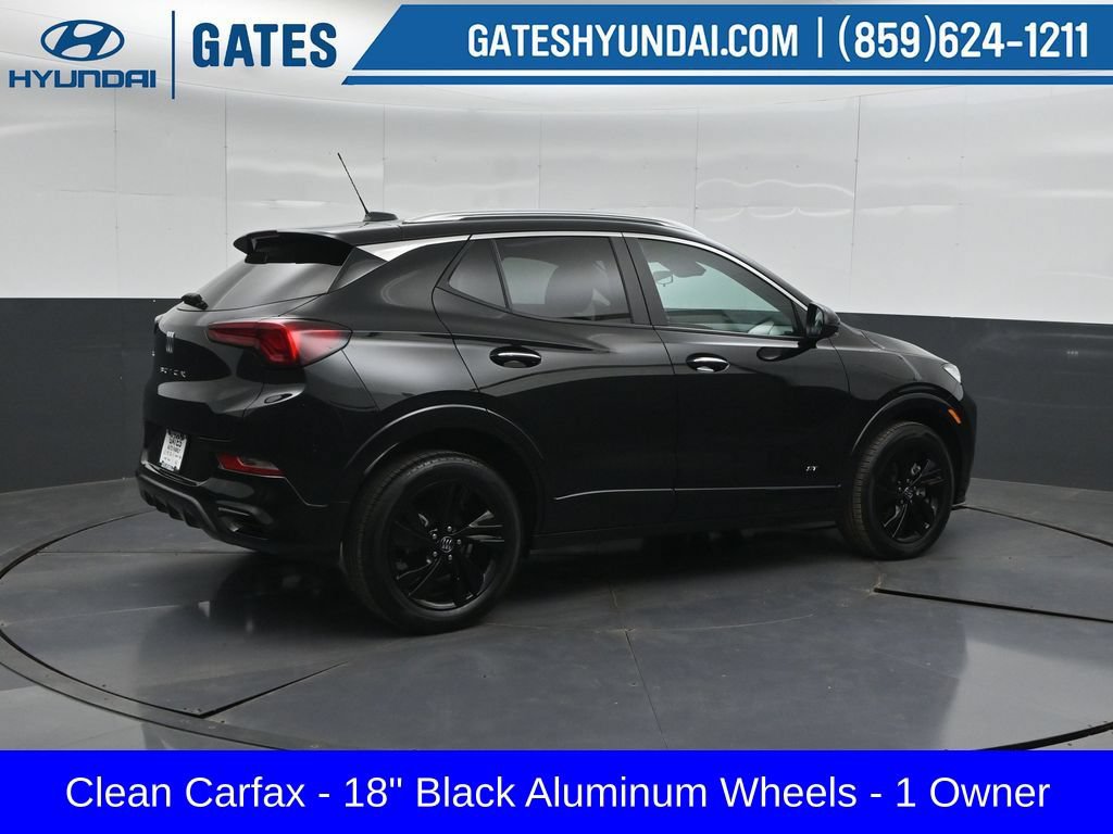 Used 2025 Buick Encore GX Sport Touring FWD image 2