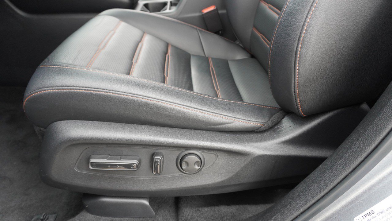 Used 2025 Honda CR-V Sport Touring image 24