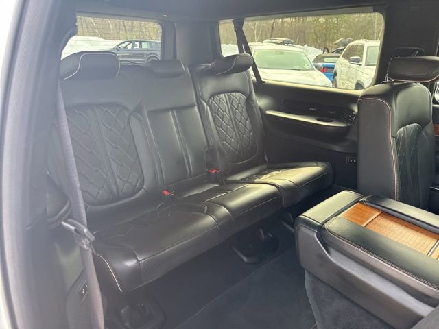 Used 2024 Jeep Grand Wagoneer L Series III image 18