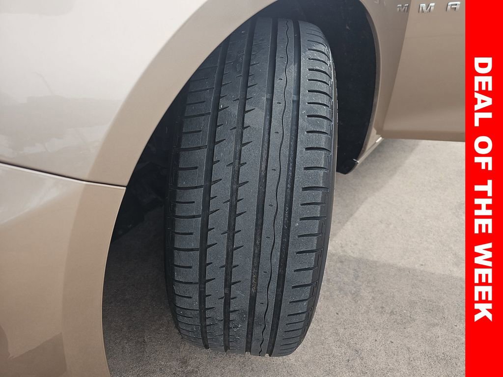 Used 2018 Chevrolet Malibu LT image 34