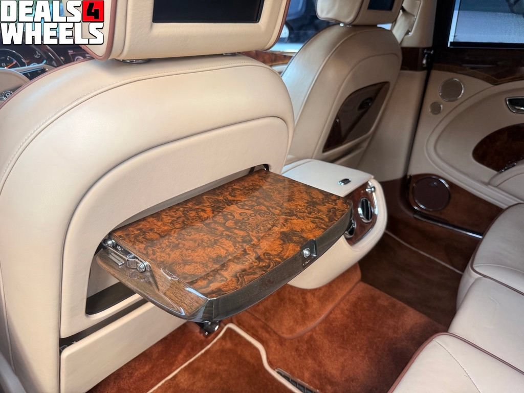 Used 2012 Bentley Mulsanne RWD image 22