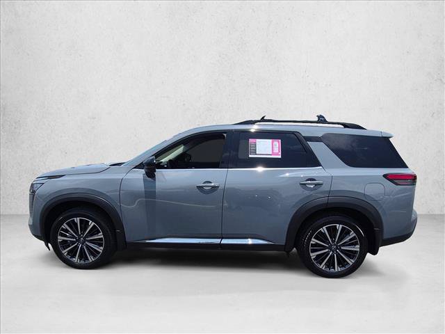 Used 2026 Nissan Pathfinder Platinum FWD image 9
