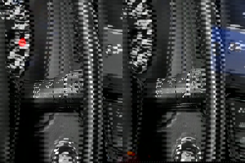 Used 2019 Nissan Pathfinder SV image 27