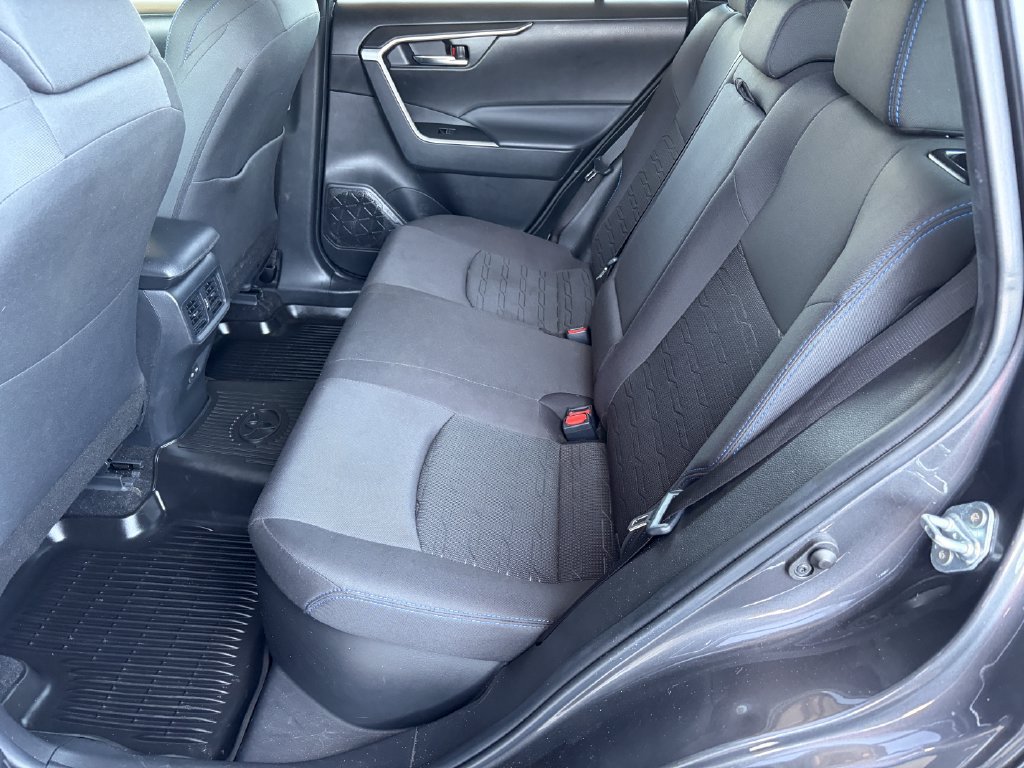 Used 2024 Toyota RAV4 SE AWD/4WD image 11