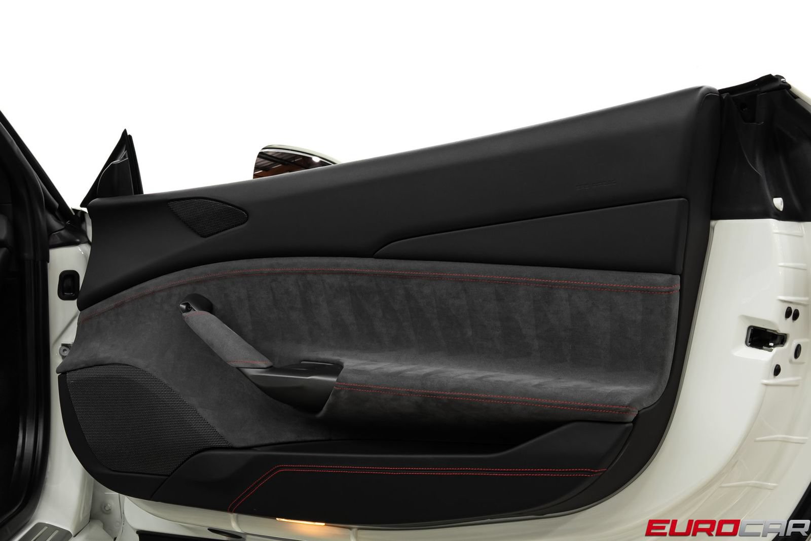 Used 2019 Ferrari 488 Spider RWD image 29