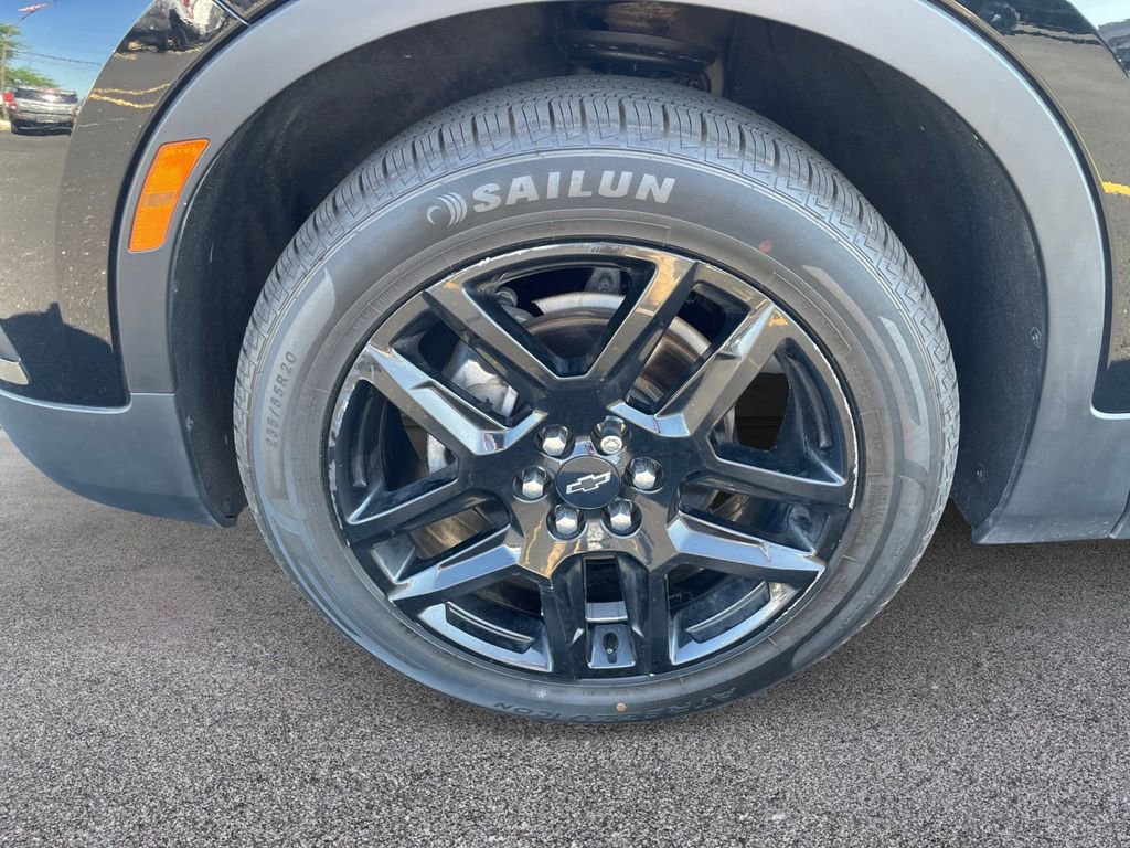 Used 2019 Chevrolet Blazer LT FWD image 12