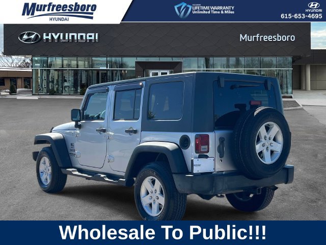 Used 2010 Jeep Wrangler Unlimited Sport AWD/4WD image 8