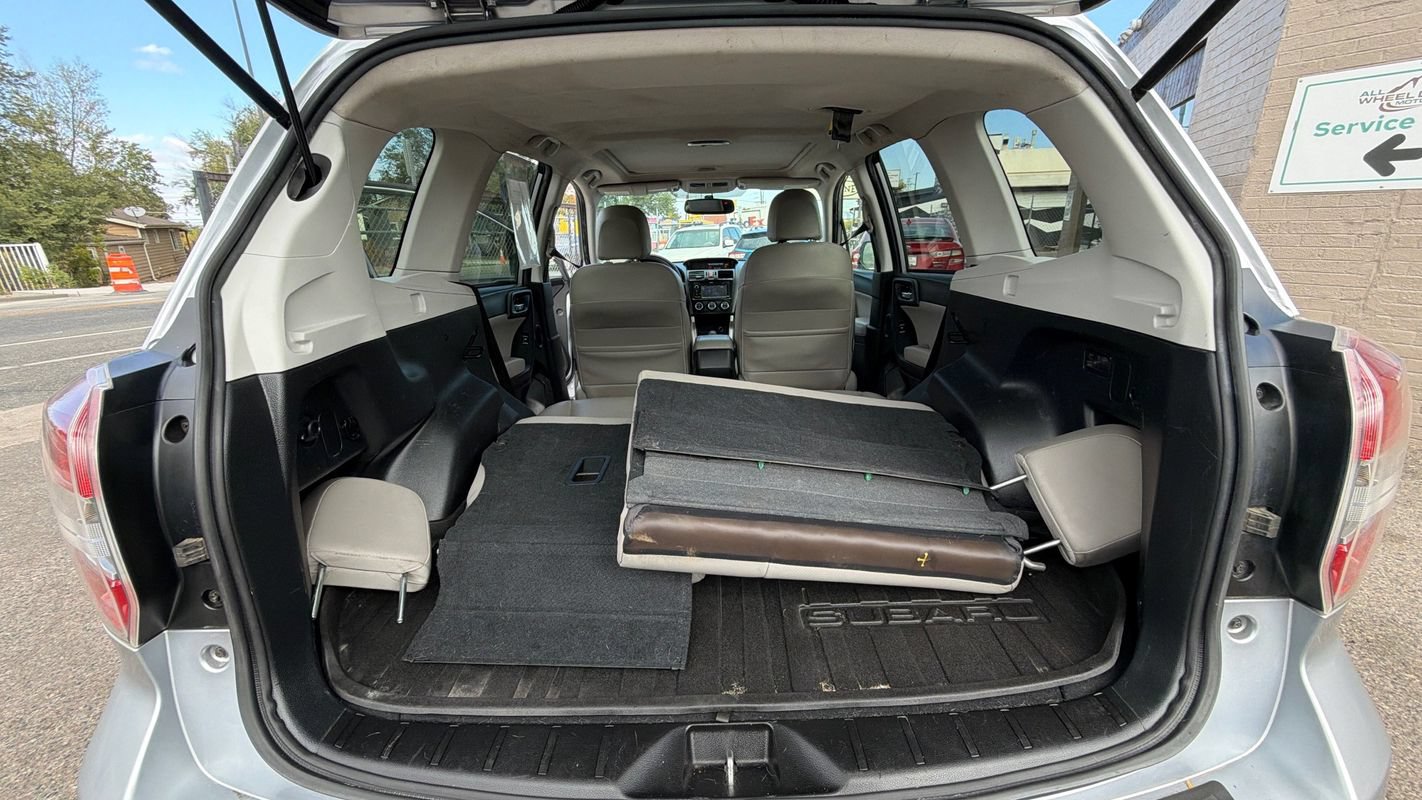 Used 2015 Subaru Forester 2.5i Limited w/ Popular Package #2 AWD/4WD image 22