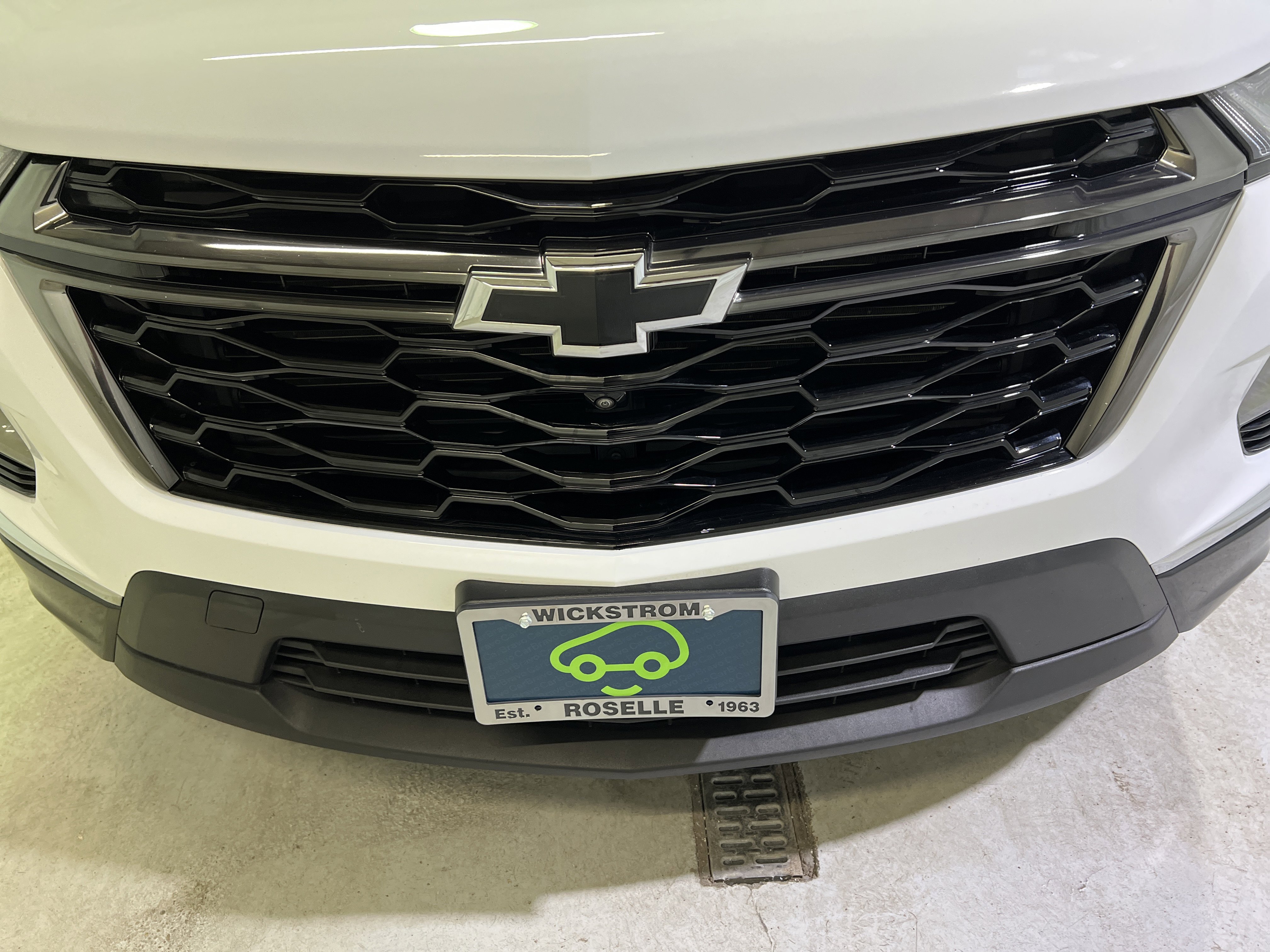 Used 2023 Chevrolet Traverse Premier w/ Redline Edition image 4