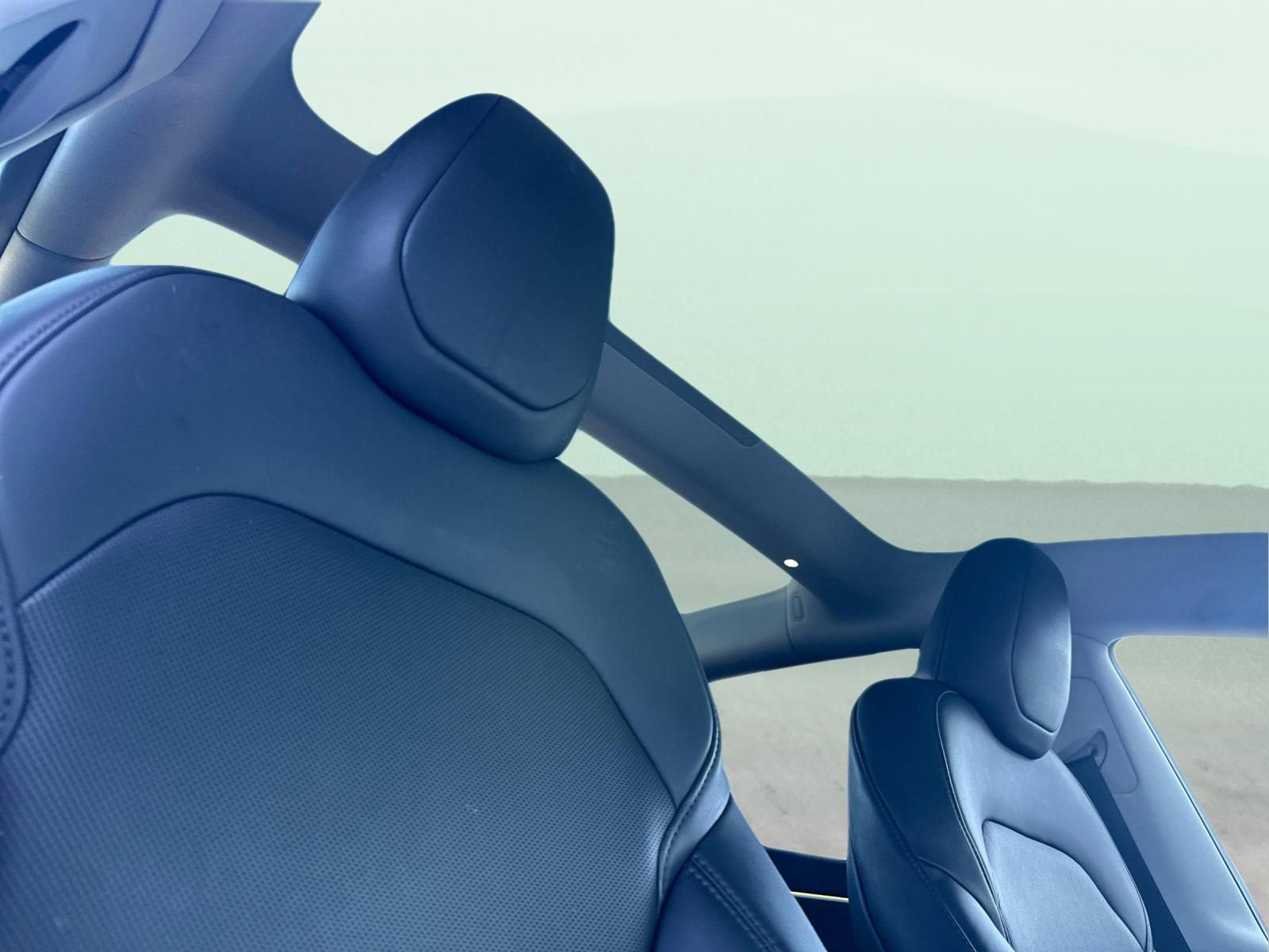 Used 2024 Tesla Model 3 Standard Range image 16