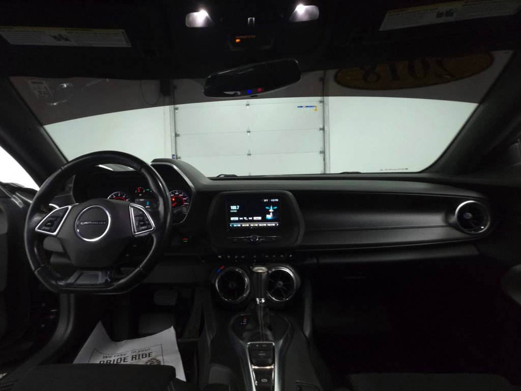 Used 2018 Chevrolet Camaro LT w/ RS Package image 3