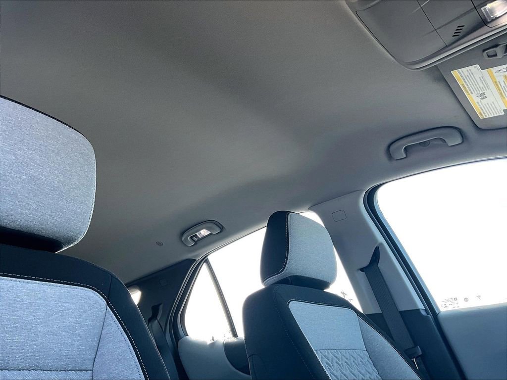 Used 2022 Chevrolet Equinox LS image 22