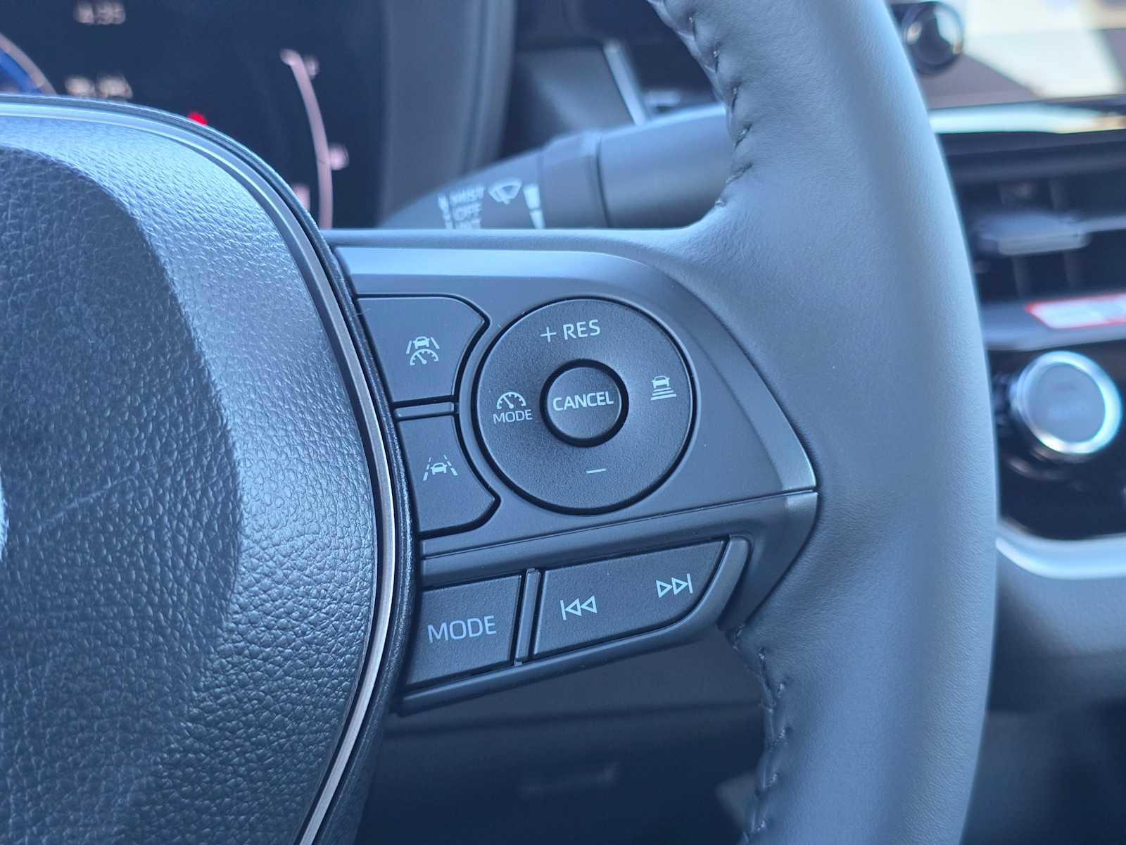 Certified 2026 Toyota Corolla SE image 36