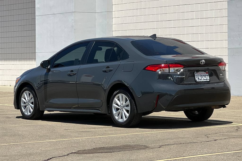 Certified 2026 Toyota Corolla LE w/ LE Premium Package FWD image 7