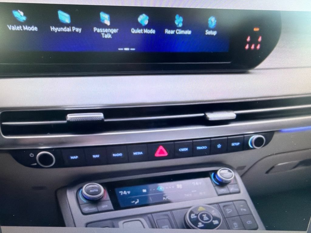 Used 2024 Hyundai Palisade Calligraphy AWD/4WD image 12