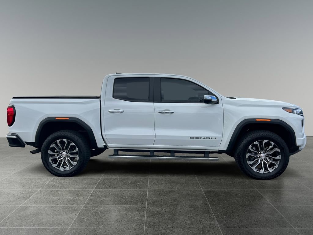 Used 2026 GMC Canyon Denali AWD/4WD image 8
